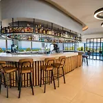 Hotel Harmony Crest & Adults Only