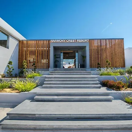 Harmony Crest Resort&spa 4*