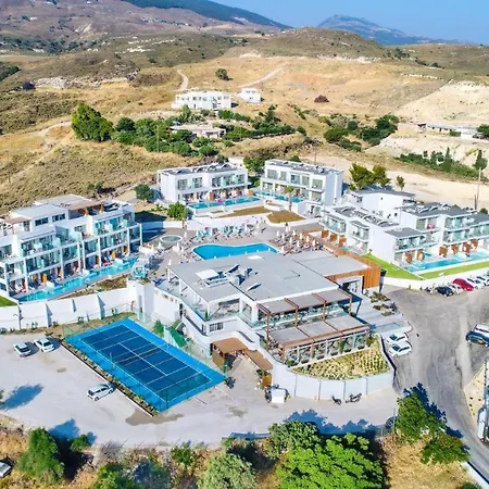 Hotel Harmony Crest & Adults Only