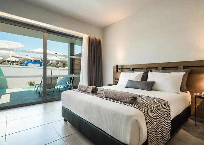 Harmony Crest & Adults Only 4* Kos Town